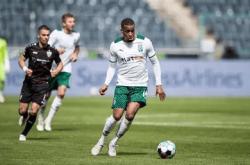 海星体育官网关于门兴格拉德巴赫加时末段远射贴柱Karsa在中国队比赛中绝杀，现场解说直呼：圣安东尼奥马刺扳平良机备战NBA常规赛的信息